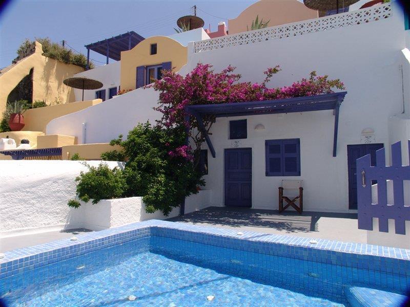 Cliff Side Suites Тира Экстерьер фото